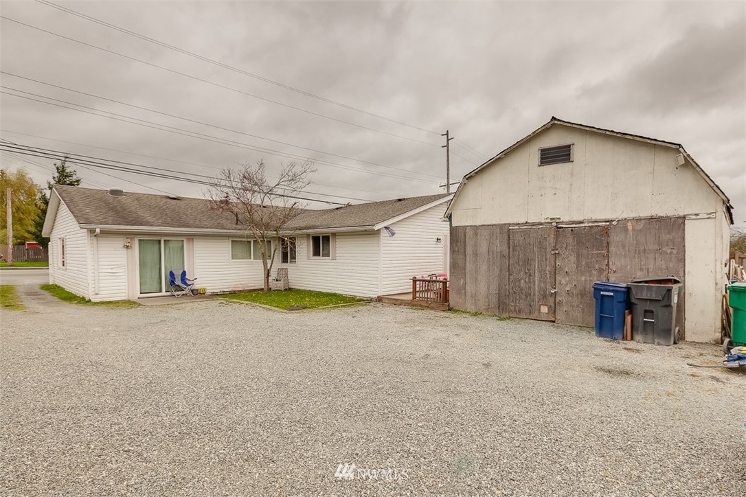 910 North Laventure Road, Unit A & B Mount Vernon, WA 98273 - Photo 15 of 16 Gallery Image 15