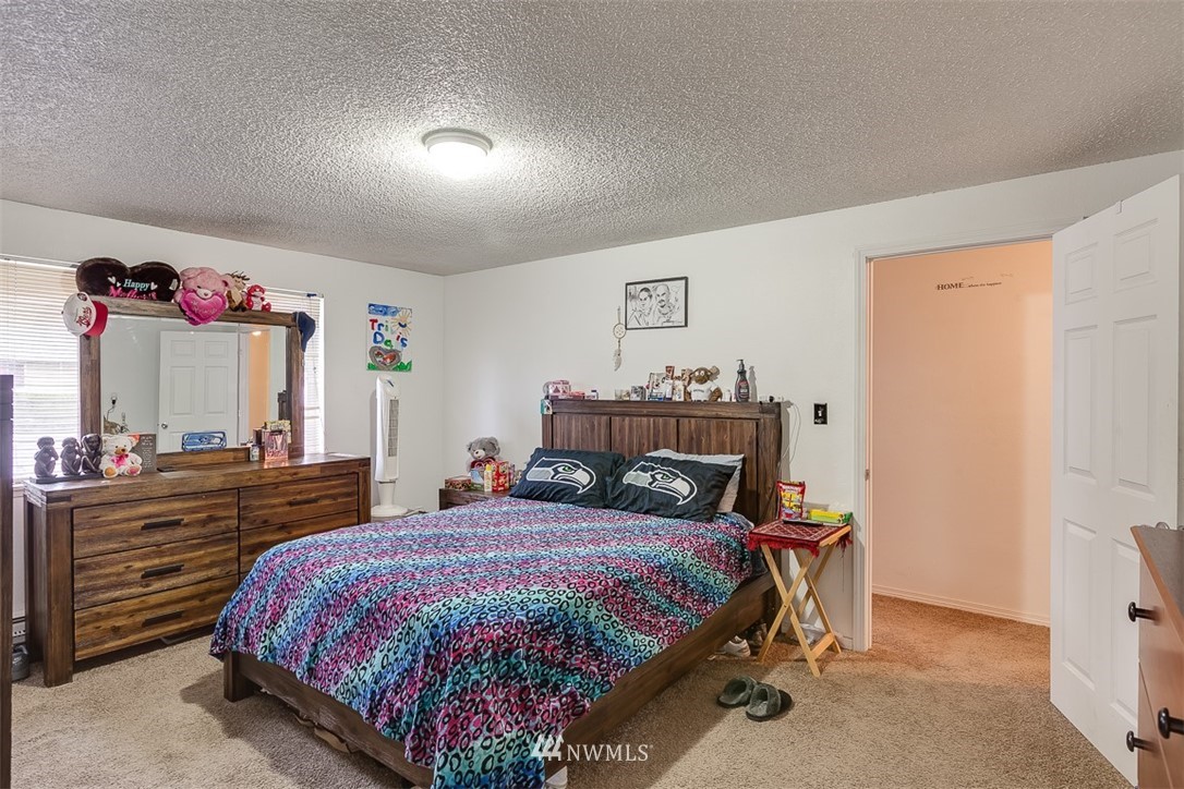 910 North Laventure Road, Unit A & B Mount Vernon, WA 98273 - Photo 8 of 16 Gallery Image 8