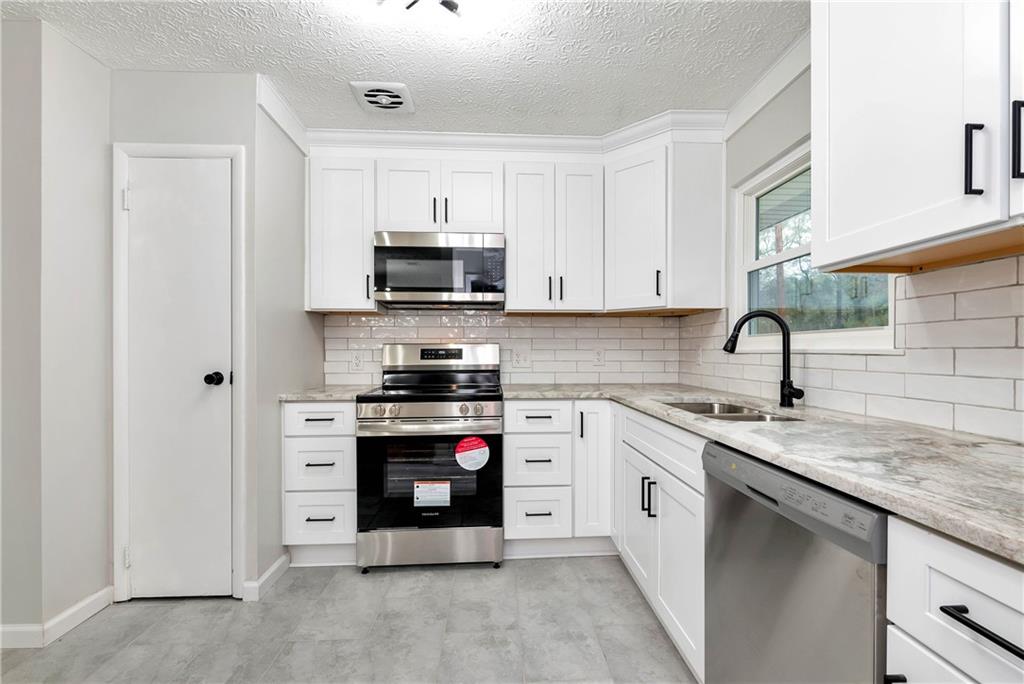 145 Beaverdam Road Winterville, GA 30683 - Photo 19 of 61