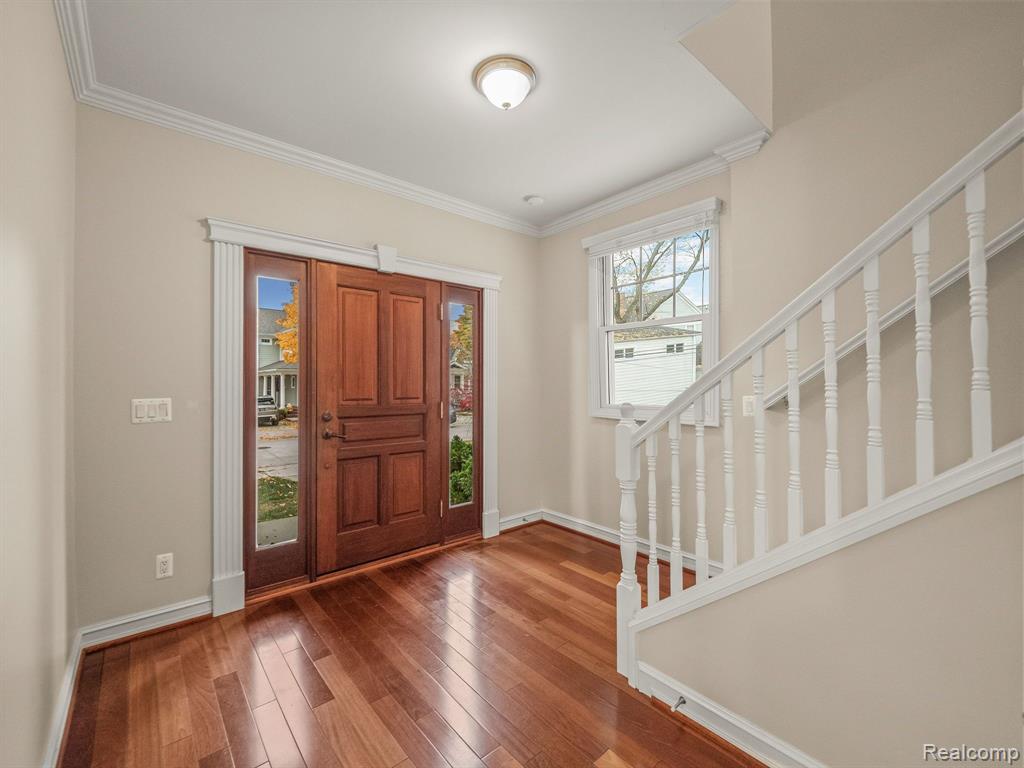 916 Ruffner Avenue Birmingham, MI 48009 - Photo 2 of 23