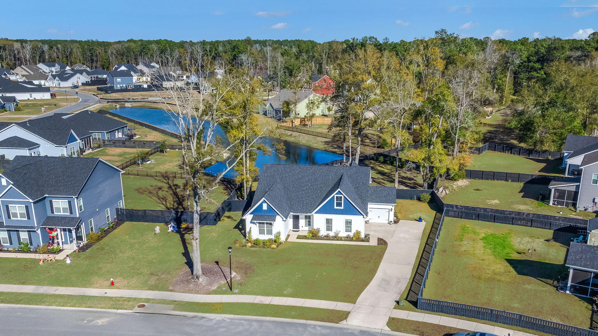 104 Edisto Crossing Ridgeville, SC 29472 - Photo 3 of 37 .42 Acre LAKE LOT!