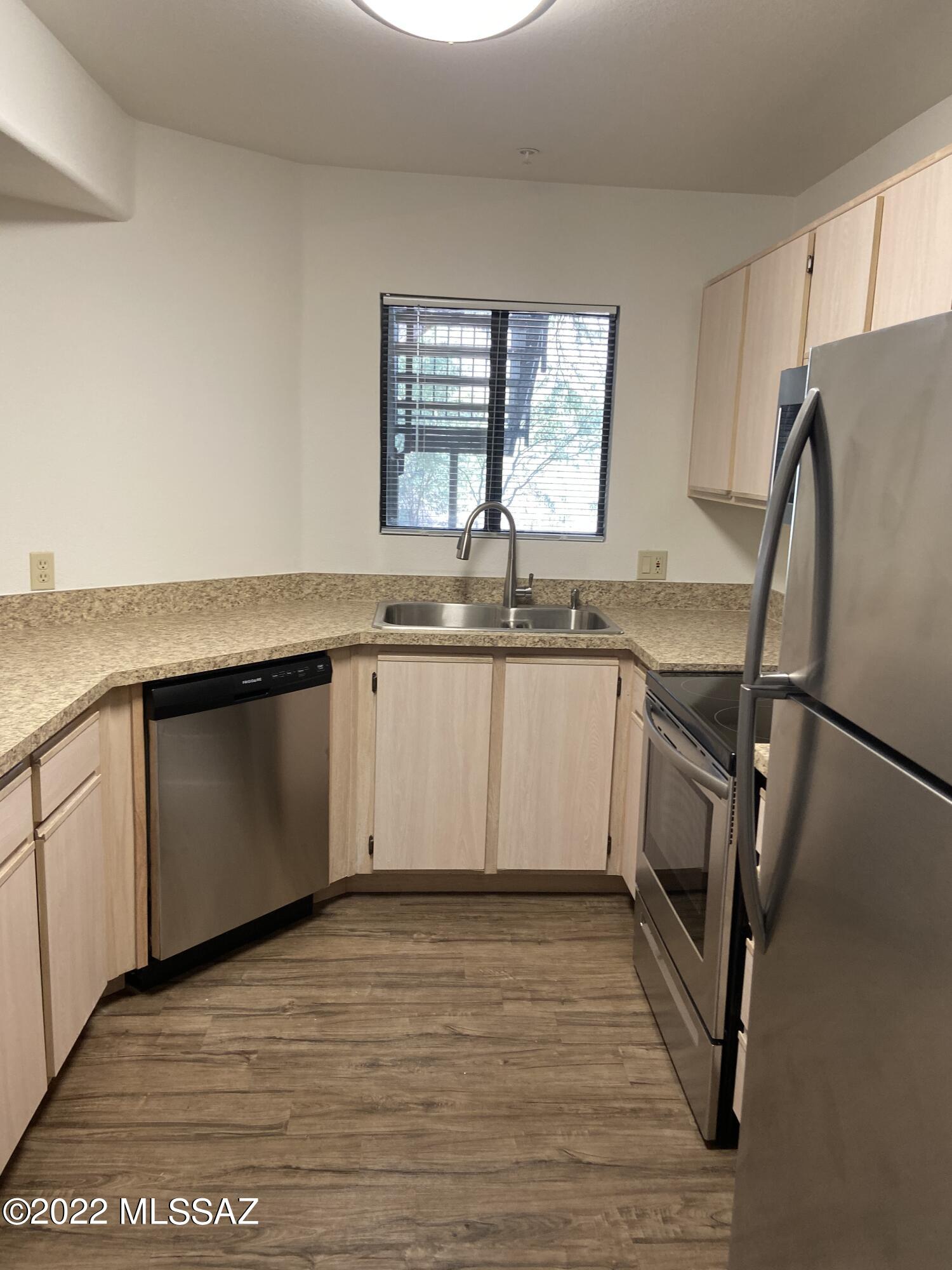 5751 North Kolb Road, Unit 10104 Tucson, AZ 85750 - Photo 15 of 30 IMG_0014