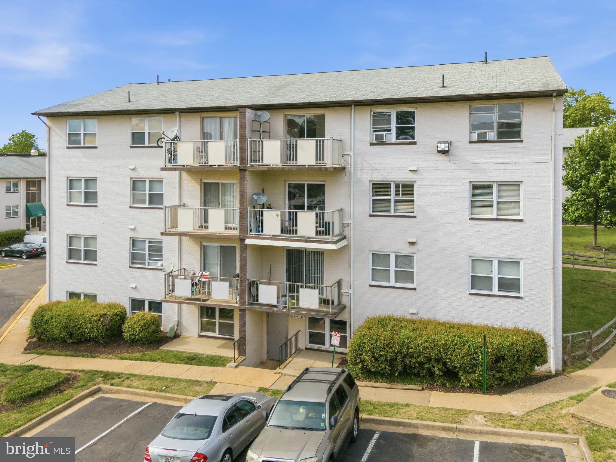 4260 Buckman Road, Unit 43 Alexandria, VA 22309 - Photo 32 of 35 a view of a building with windows