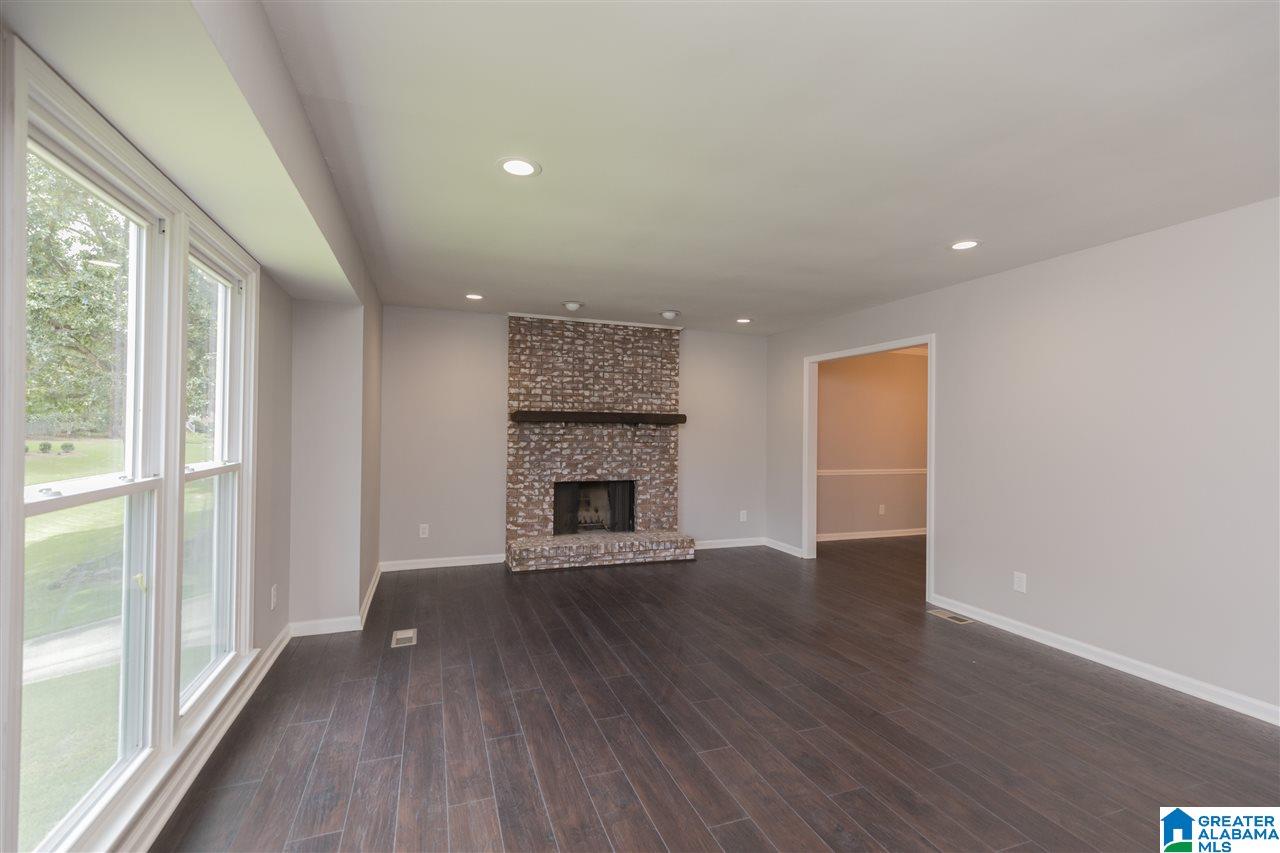 5199 Redfern Way Birmingham, AL 35242 - Photo 2 of 17