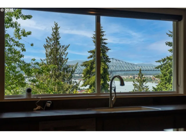 a view of sky from window