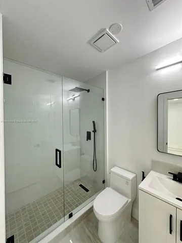 a view of walk in closet