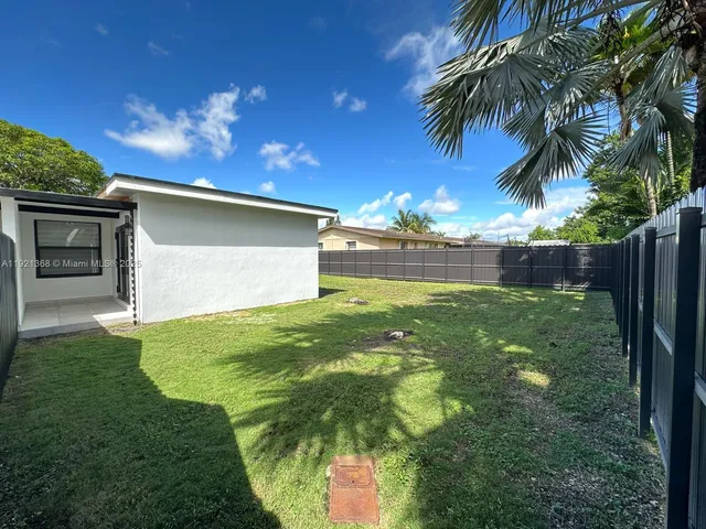 $3,400 | 19823 Southwest 119th Court, Miami, FL 33177