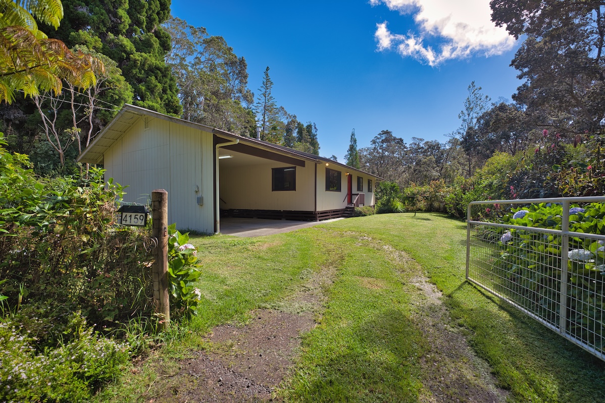 19-4159 Iiwi Road Volcano, HI 96785 - Photo 2 of 29