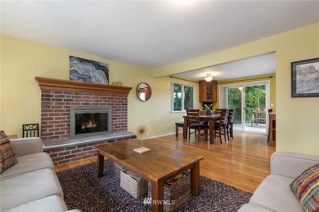 4125 Southeast 4th Place Renton, WA 98059 - Photo 7 of 23