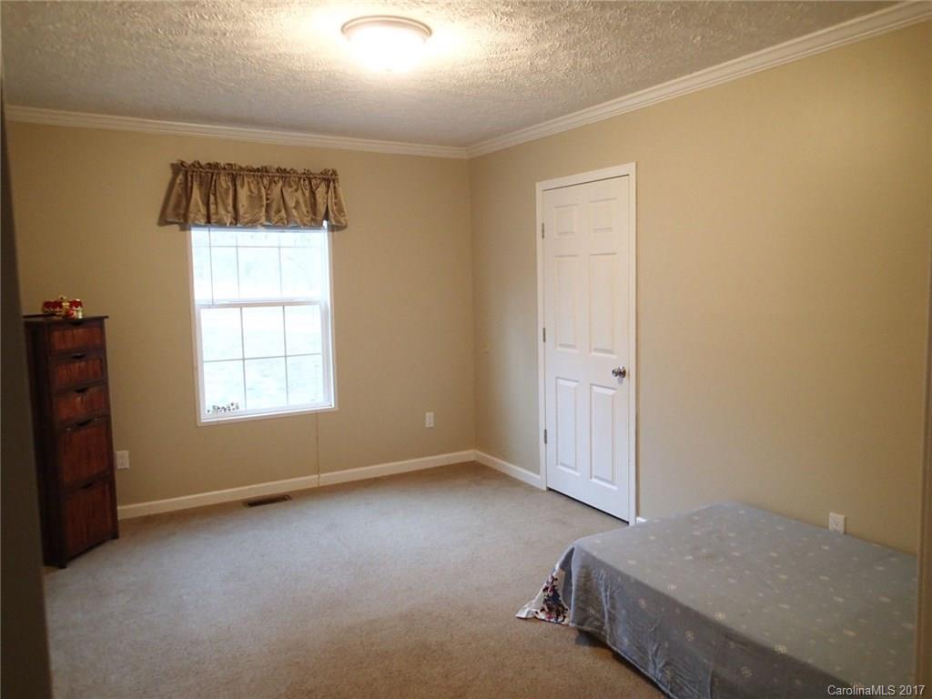 1934 Fox Mountain Road Columbus, NC 28722 - Photo 14 of 18 Gallery Image 14