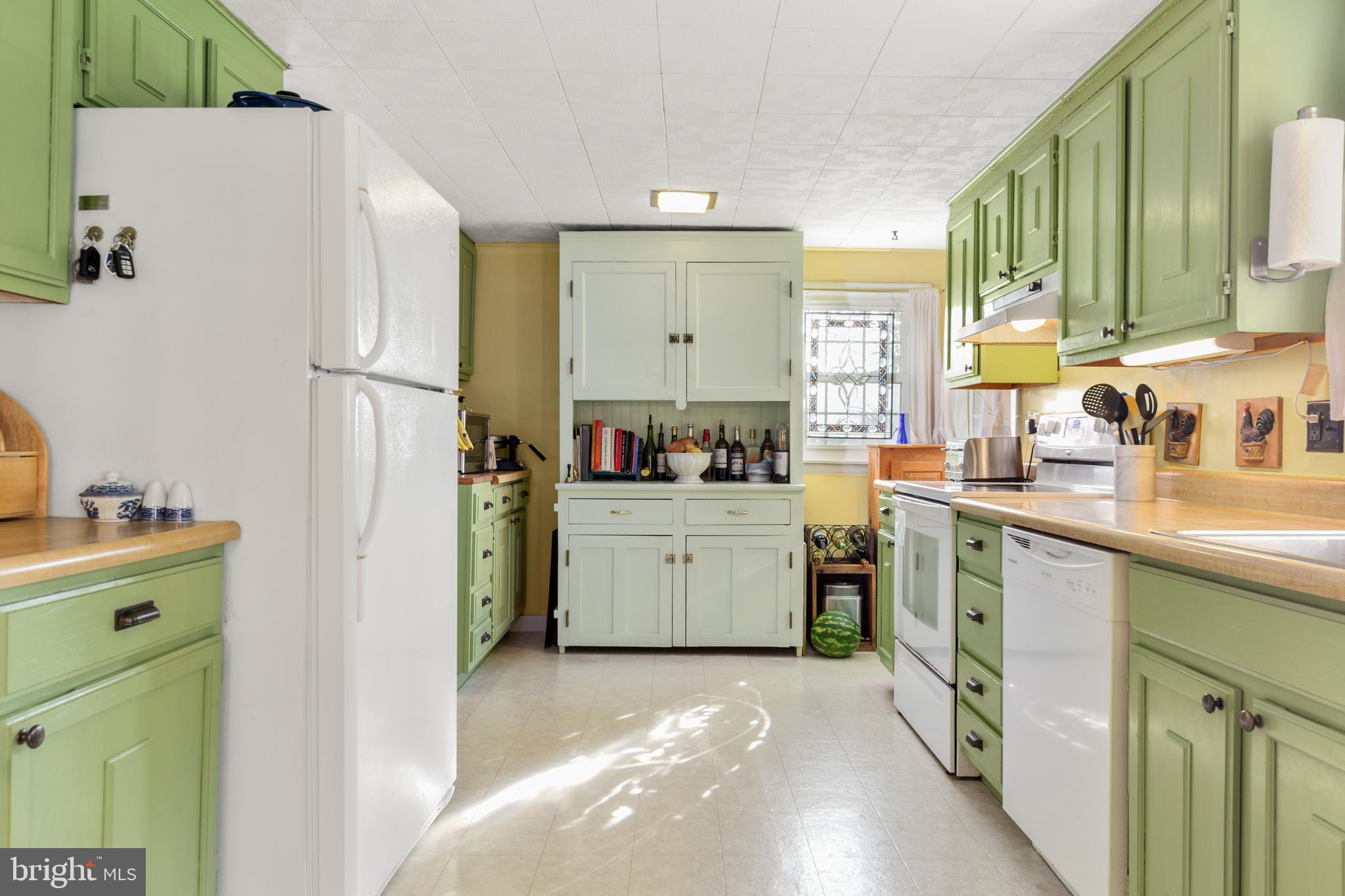 335 Cobbs Mill Road Alloway, NJ 08302 - Photo 3 of 44