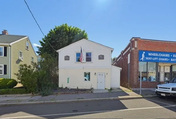 $650,000 | 11 Grove Belmont Ma, Belmont, MA 02478