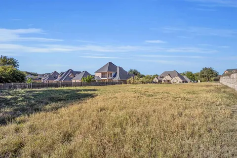 $1,399,000 | 2000 Stone Canyon Court, Arlington, TX 76012