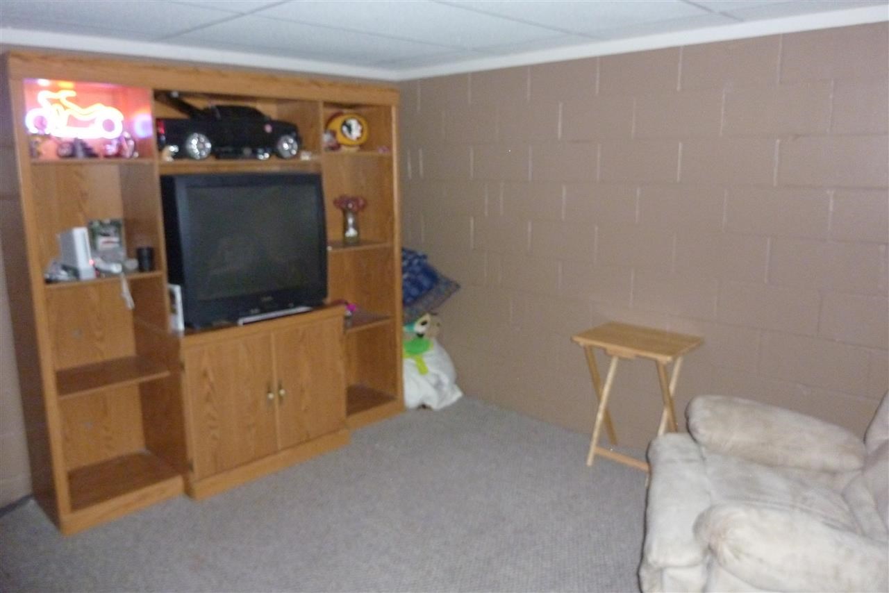 1486 South Park Road Rochester, IN 46975 - Photo 15 of 23 Gallery Image 15