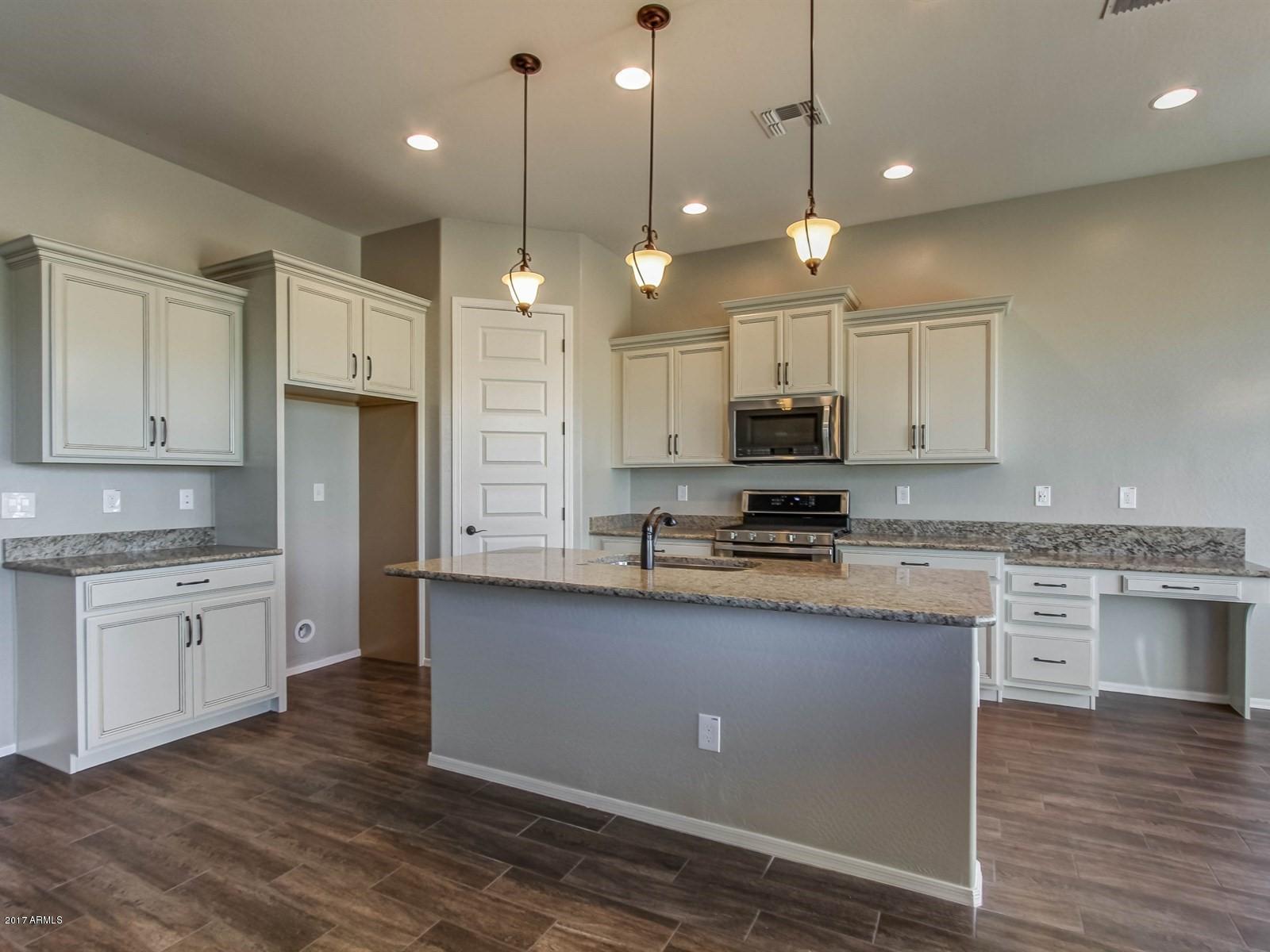 42868 West Mallard Road Maricopa, AZ 85138 - Photo 6 of 14 006_Kitchen