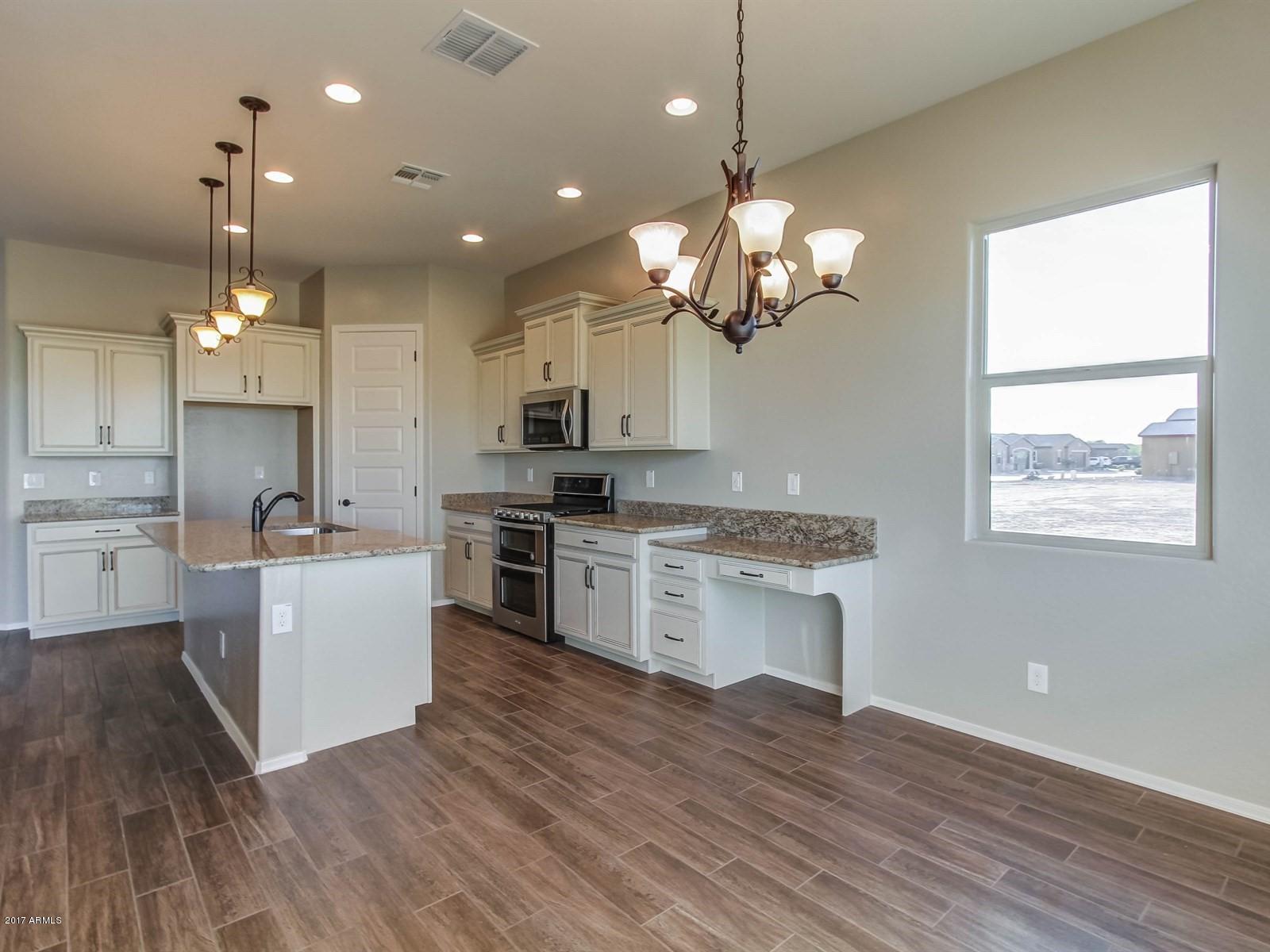 42868 West Mallard Road Maricopa, AZ 85138 - Photo 7 of 14 007_Dining Room