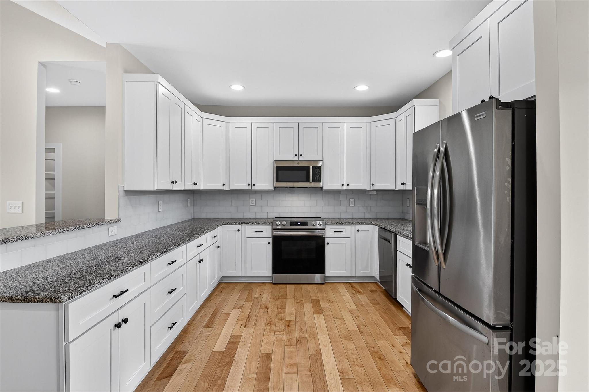 1019 Null Road Lincolnton, NC 28092 - Photo 14 of 32 Gallery Image 14
