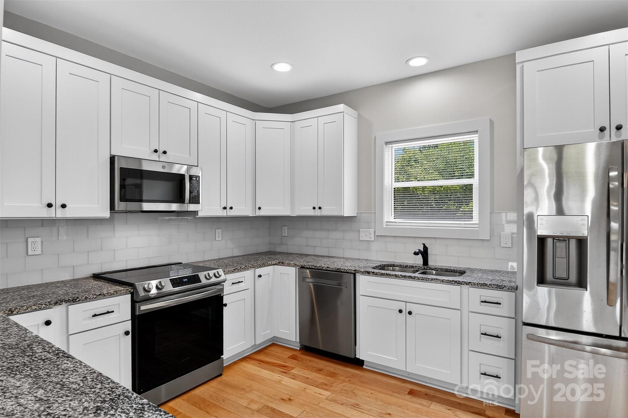 1019 Null Road Lincolnton, NC 28092 - Photo 16 of 32 Gallery Image 16