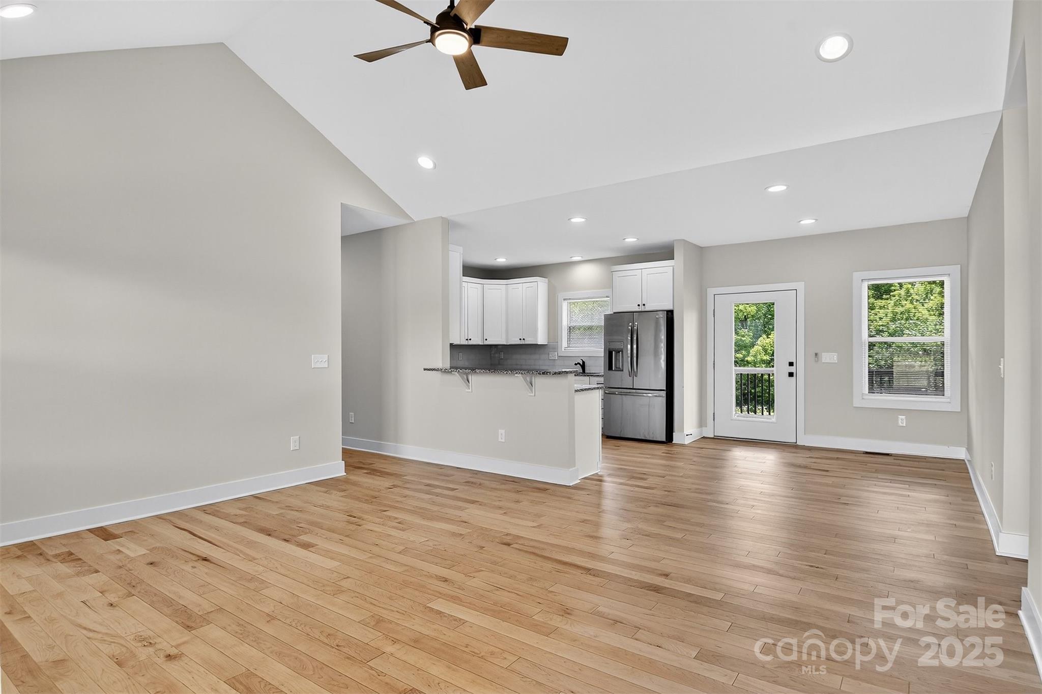 1019 Null Road Lincolnton, NC 28092 - Photo 10 of 32 Gallery Image 10