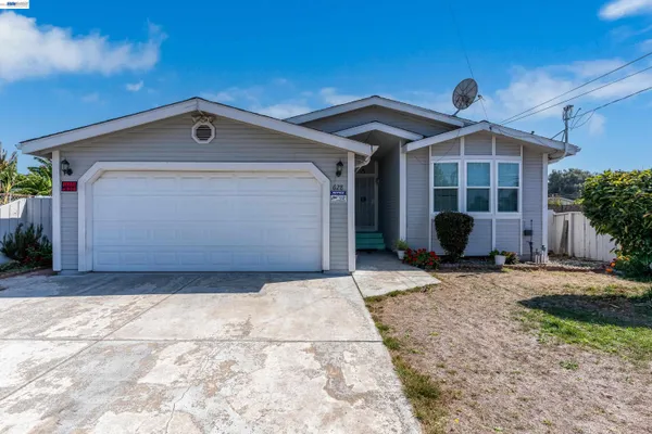 $674,900 | 628 South 17th Street, Richmond, CA 94804