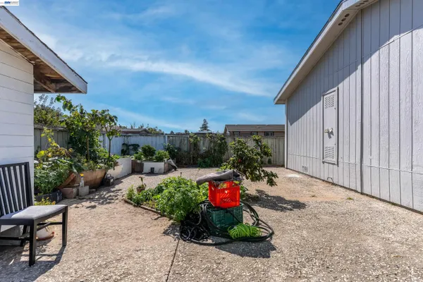 $674,900 | 628 South 17th Street, Richmond, CA 94804
