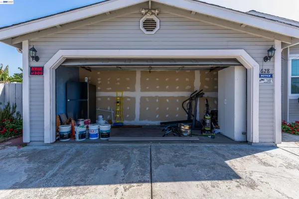 $674,900 | 628 South 17th Street, Richmond, CA 94804