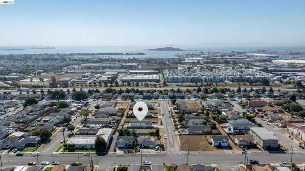 $674,900 | 628 South 17th Street, Richmond, CA 94804