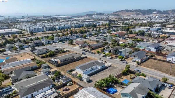 $674,900 | 628 South 17th Street, Richmond, CA 94804
