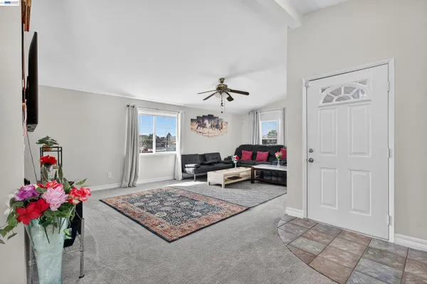 $674,900 | 628 South 17th Street, Richmond, CA 94804