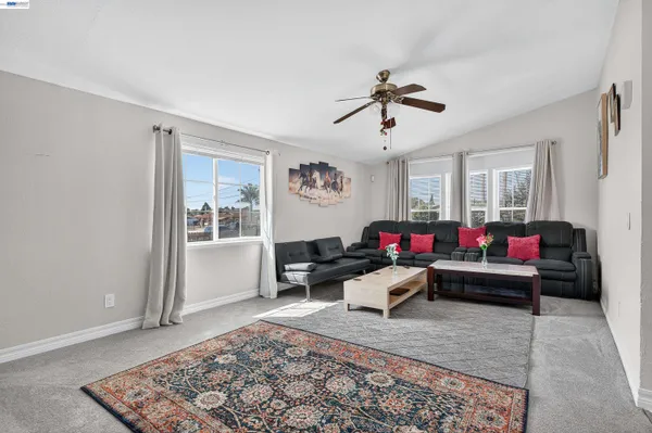 $674,900 | 628 South 17th Street, Richmond, CA 94804