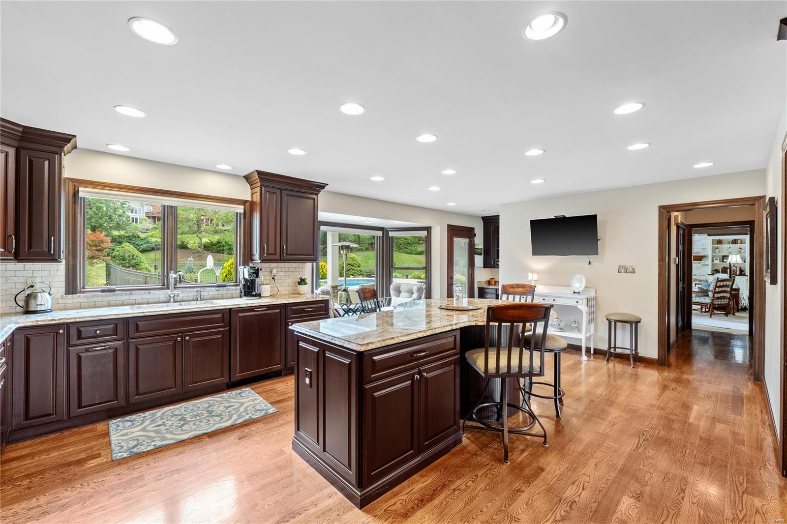 542 Corley Drive Chesterfield, MO 63017 - Photo 15 of 52