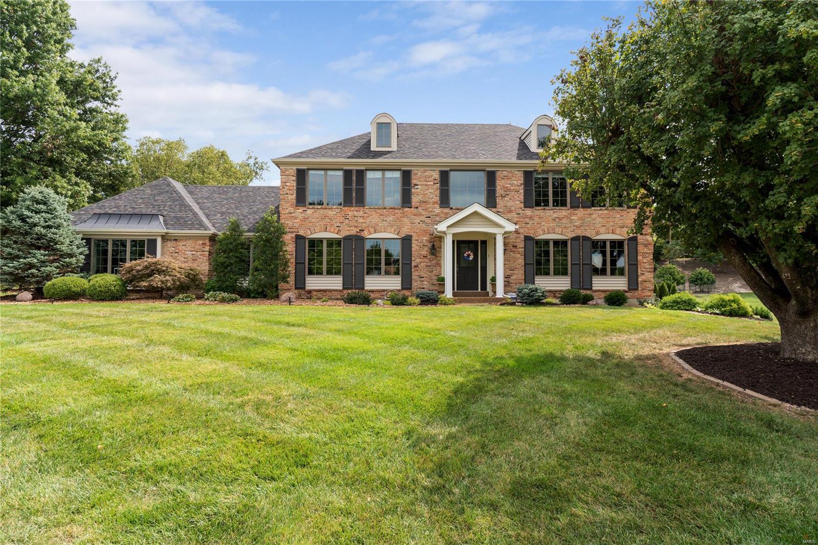 542 Corley Drive Chesterfield, MO 63017 - Photo 2 of 52