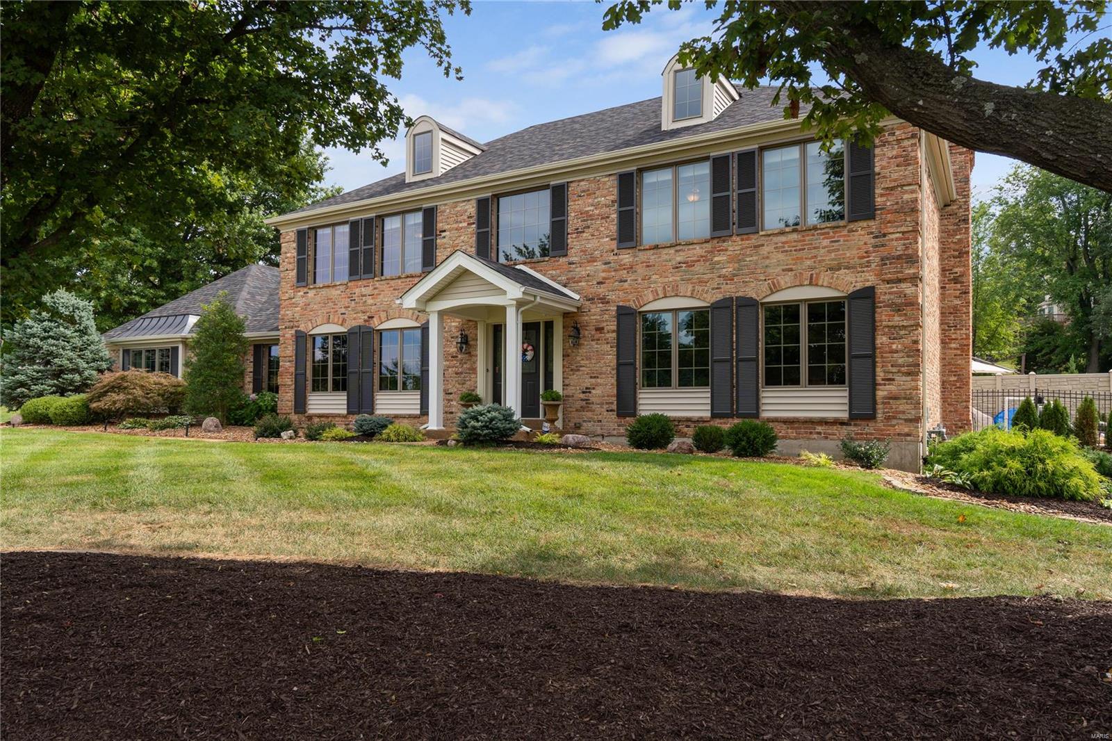 542 Corley Drive Chesterfield, MO 63017 - Photo 3 of 52