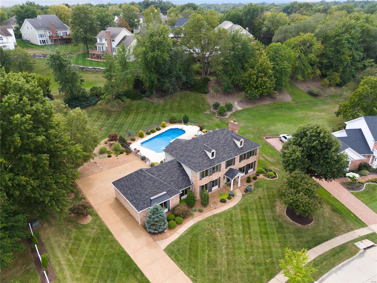 542 Corley Drive Chesterfield, MO 63017 - Photo 4 of 52