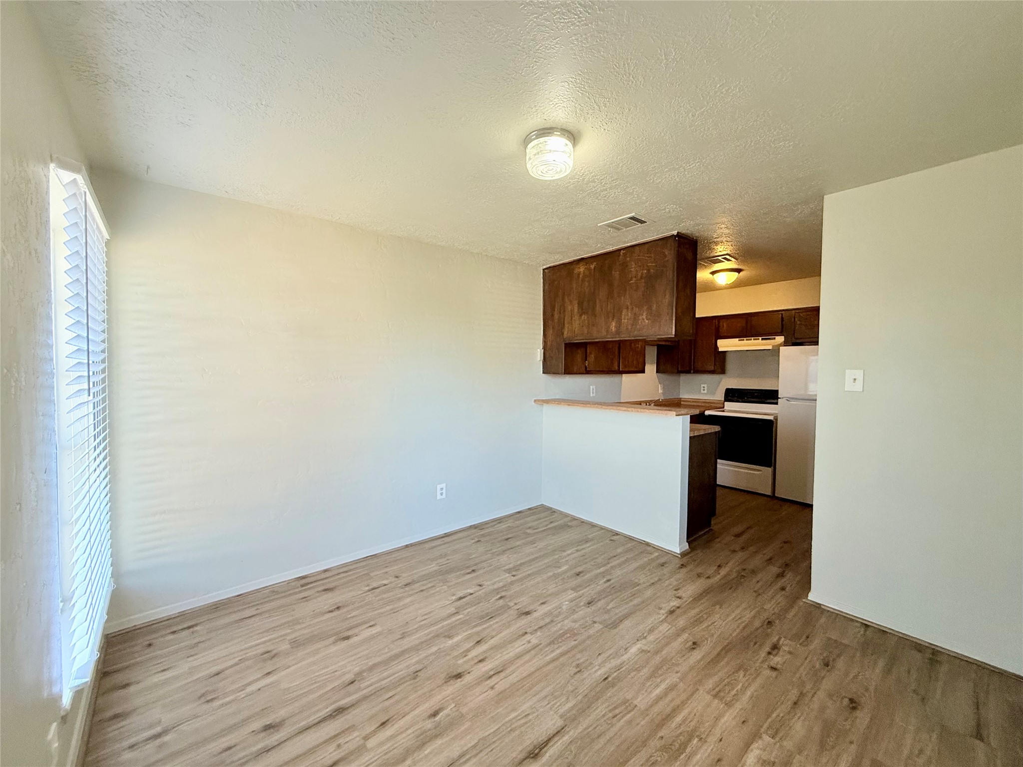 705 Ruth Court, Unit A Navasota, TX 77868 - Photo 2 of 14