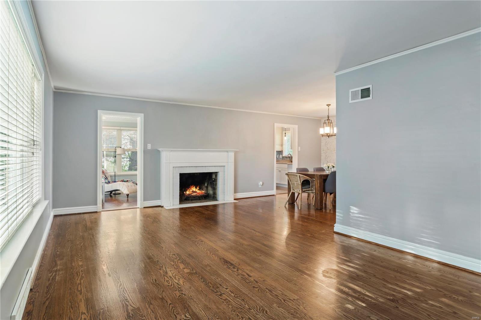 514 Gabriel Drive Kirkwood, MO 63122 - Photo 7 of 47