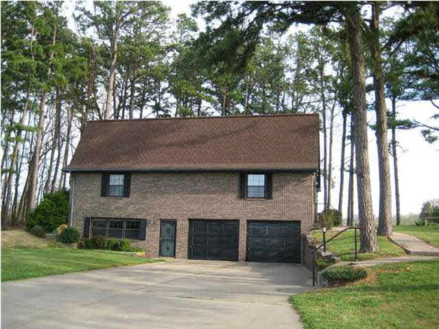 415 South Truman Road Jasper, IN 47546 - Photo 2 of 20 Gallery Image 2