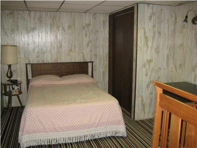 415 South Truman Road Jasper, IN 47546 - Photo 16 of 20 Gallery Image 16