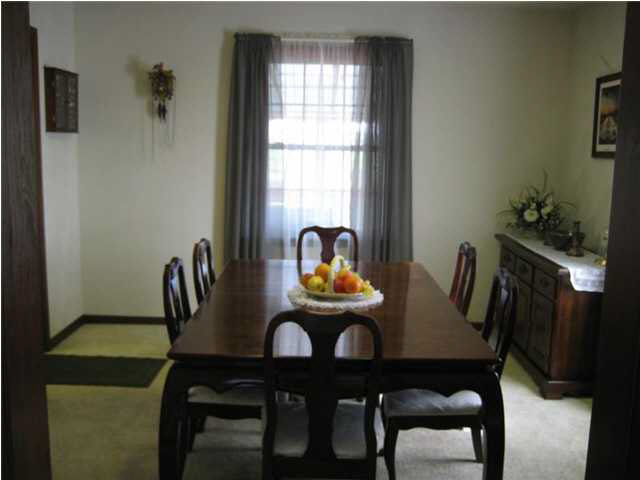 415 South Truman Road Jasper, IN 47546 - Photo 6 of 20 Gallery Image 6