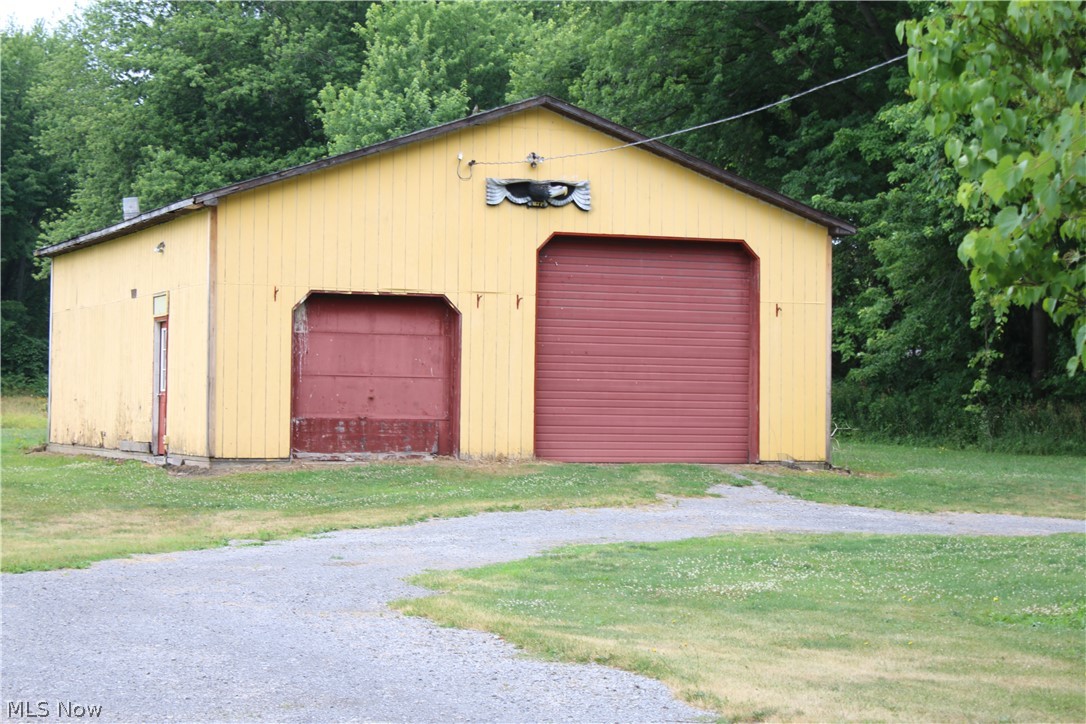 1560 Bennett Road Madison, OH 44057 - Photo 18 of 29