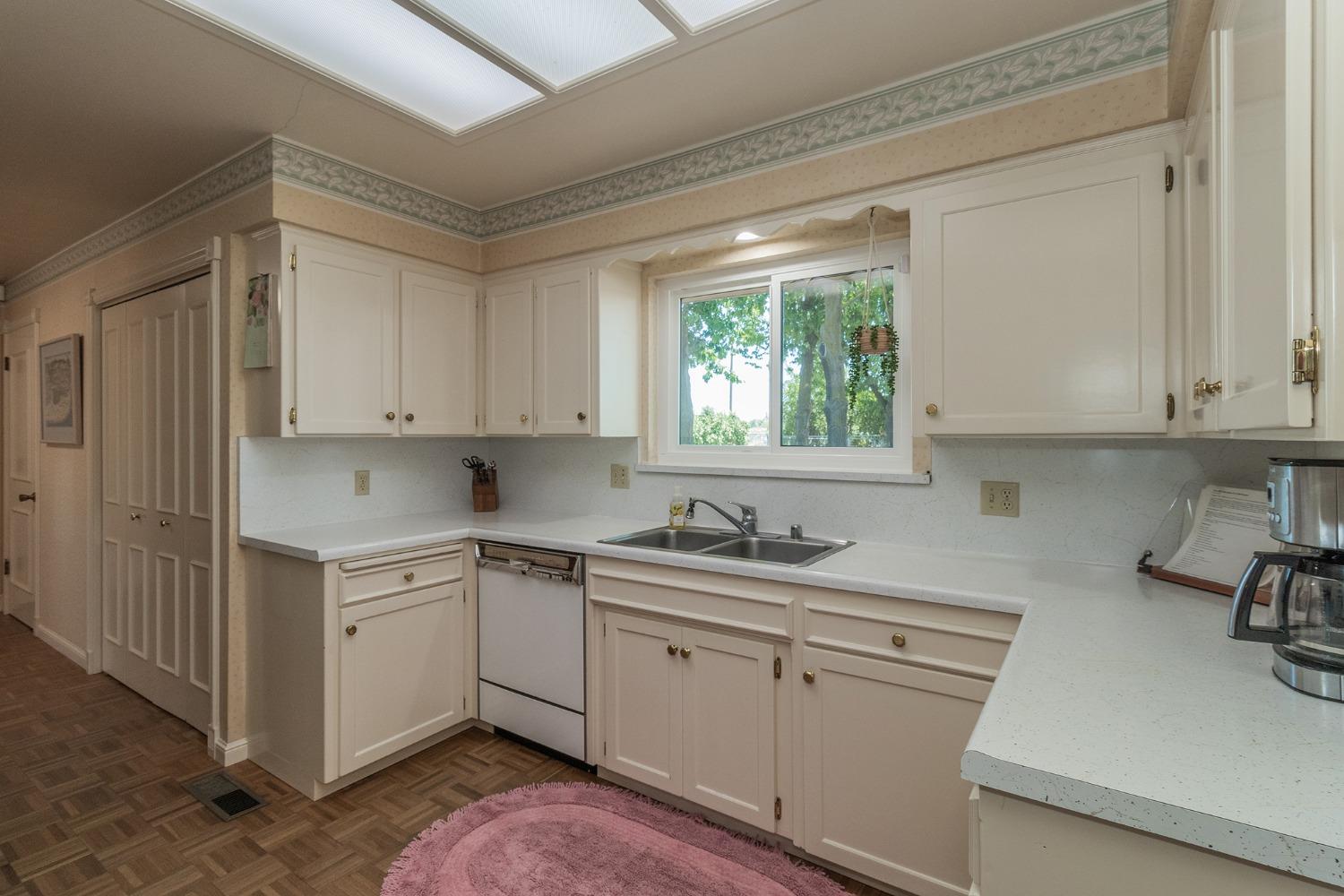 18852 East Adams Avenue Reedley, CA 93654 - Photo 15 of 60 Gallery Image 15