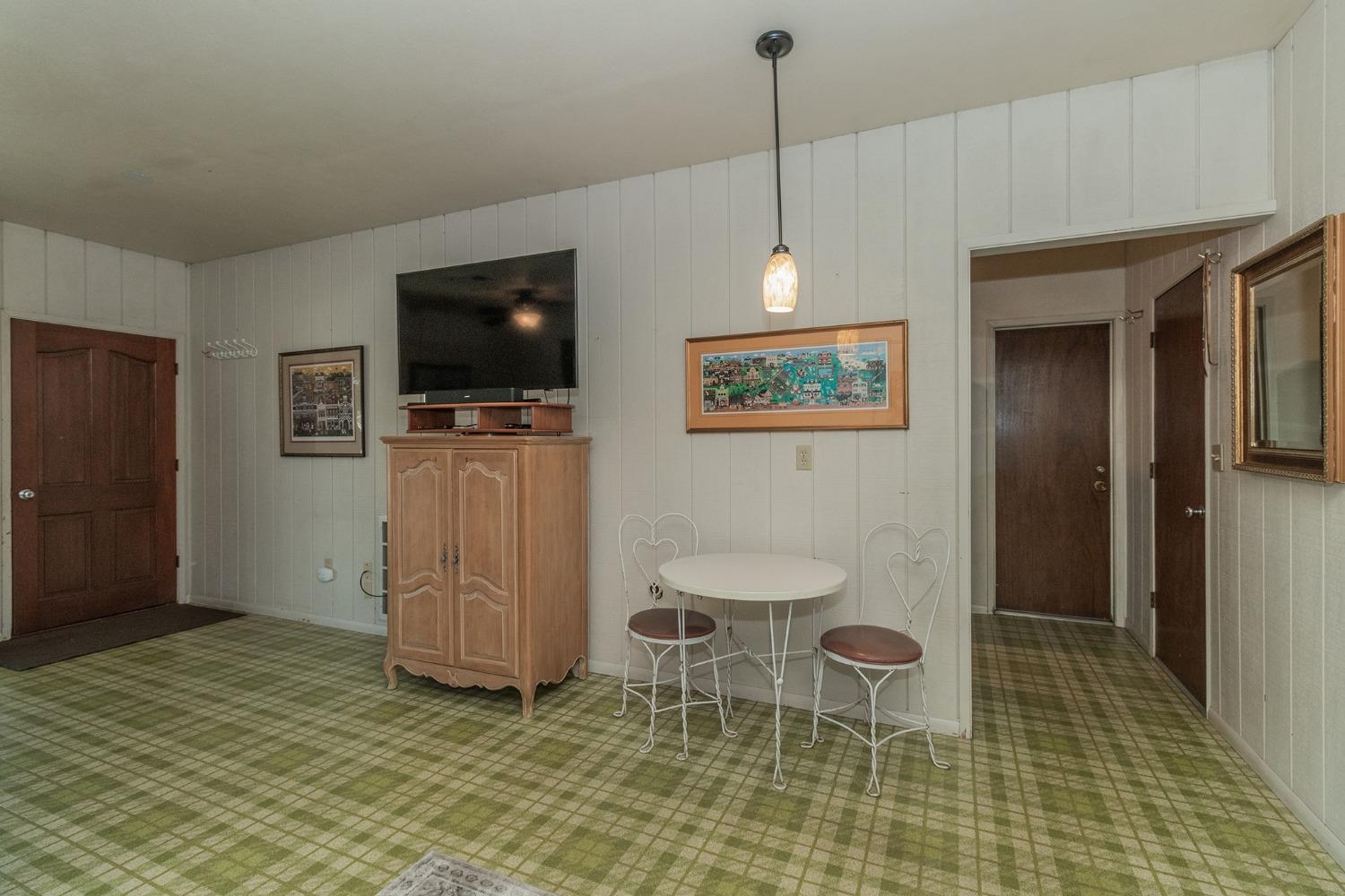 18852 East Adams Avenue Reedley, CA 93654 - Photo 31 of 60 Gallery Image 31