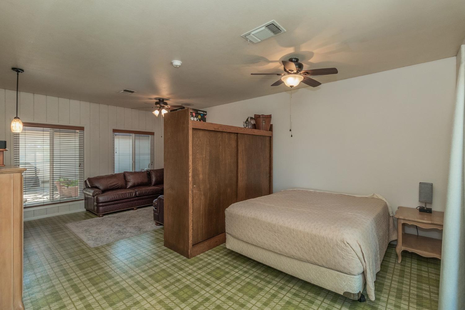 18852 East Adams Avenue Reedley, CA 93654 - Photo 32 of 60 Gallery Image 32