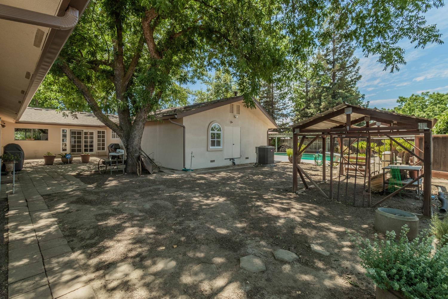 18852 East Adams Avenue Reedley, CA 93654 - Photo 38 of 60 Gallery Image 38