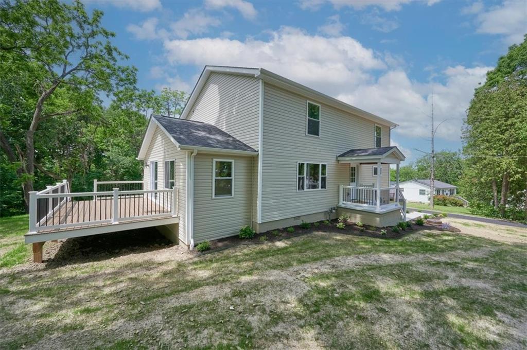 162 Foxwood Road Coraopolis, PA 15108 - Photo 2 of 42