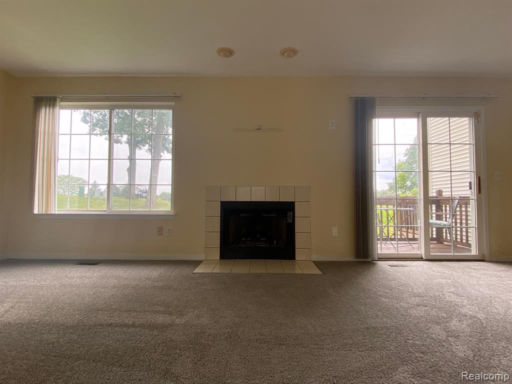 215 Oak Ridge Drive Pontiac, MI 48341 - Photo 8 of 20