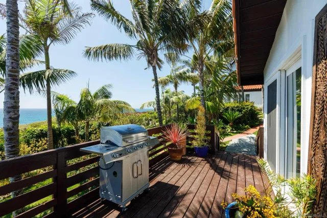 a view of a yard with a patio