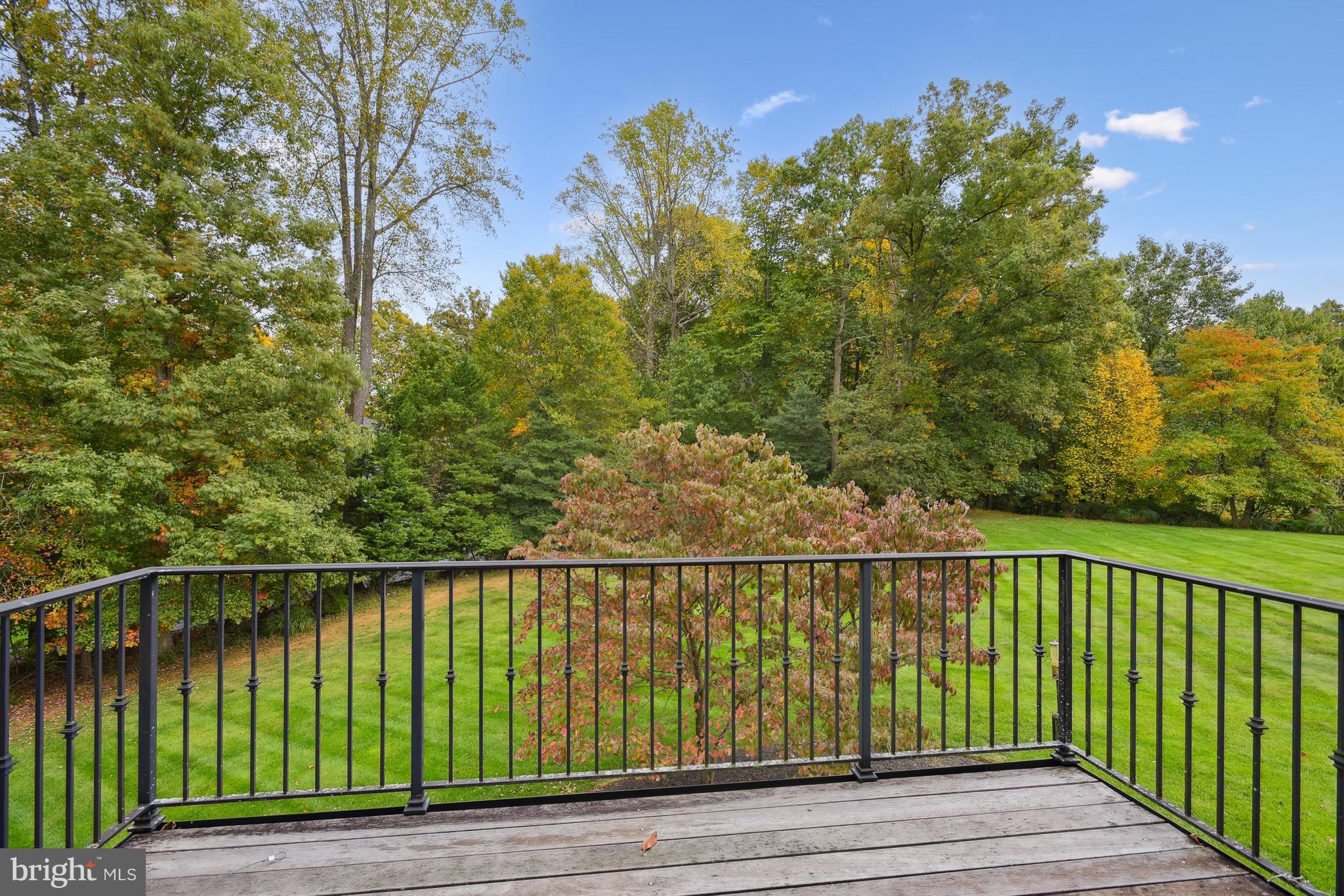 10747 Riverscape Run Great Falls, VA 22066 - Photo 22 of 39