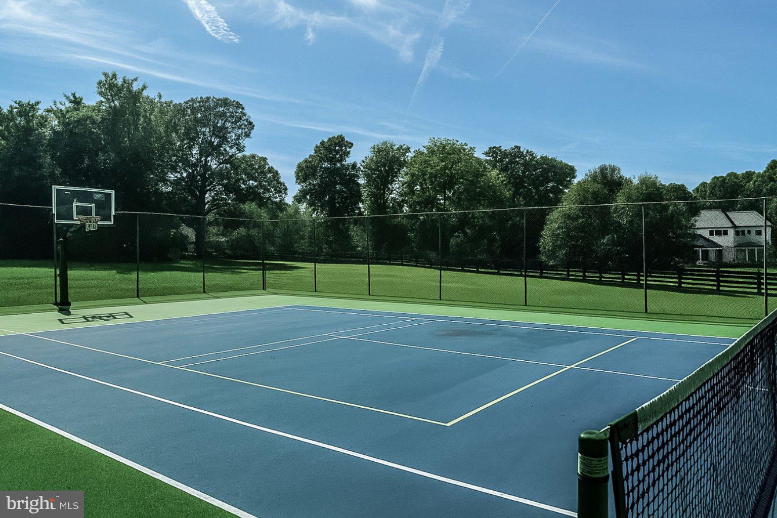 10747 Riverscape Run Great Falls, VA 22066 - Photo 38 of 39 Private NeighborhoodTennis Court