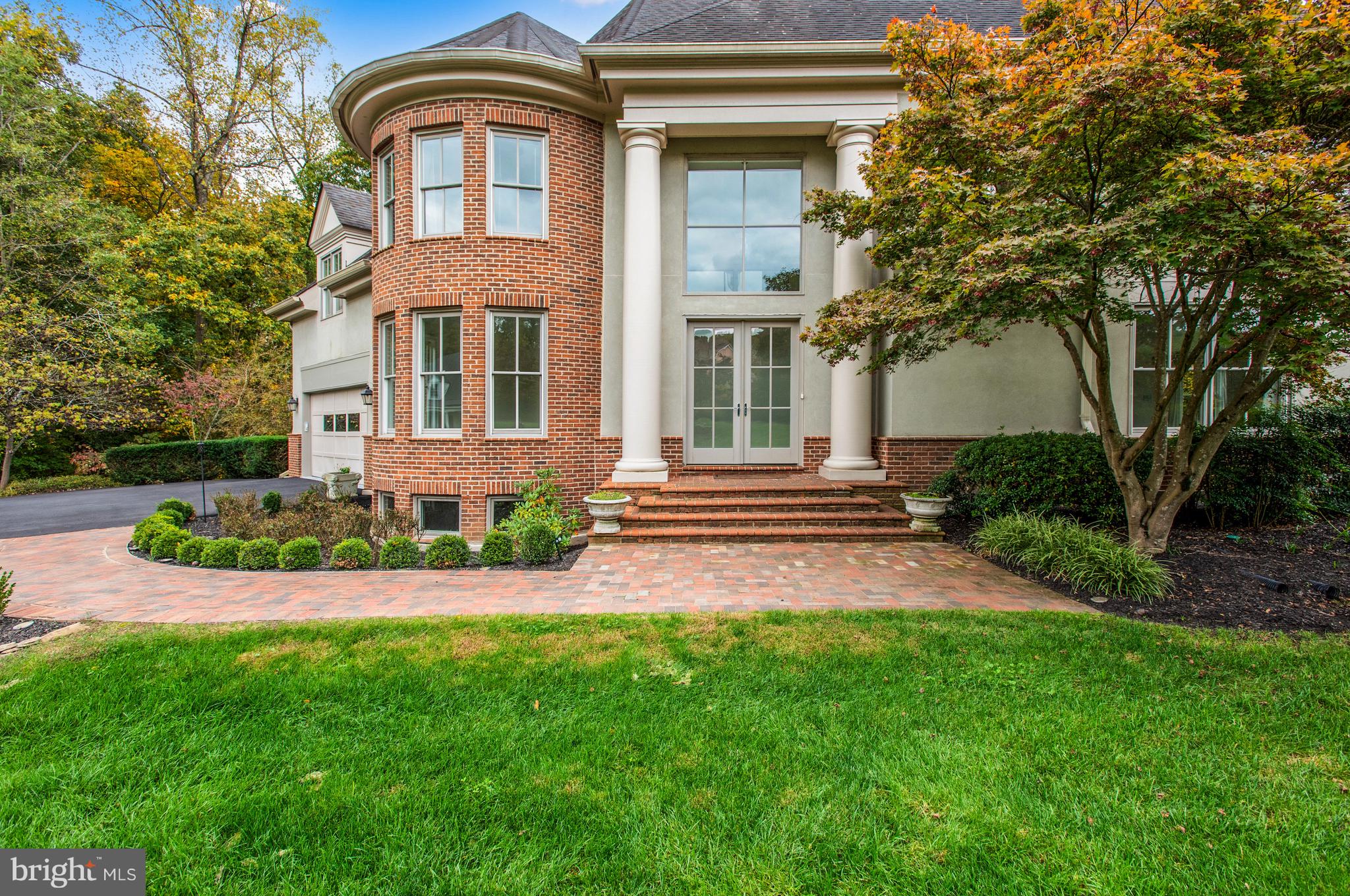 10747 Riverscape Run Great Falls, VA 22066 - Photo 4 of 39 Front Elevation